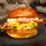 Truffle Deluxe (+ cartofi cu parmezan și sos)