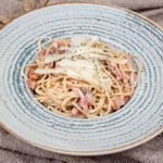 Spaghetti  /  Penne Carbonara